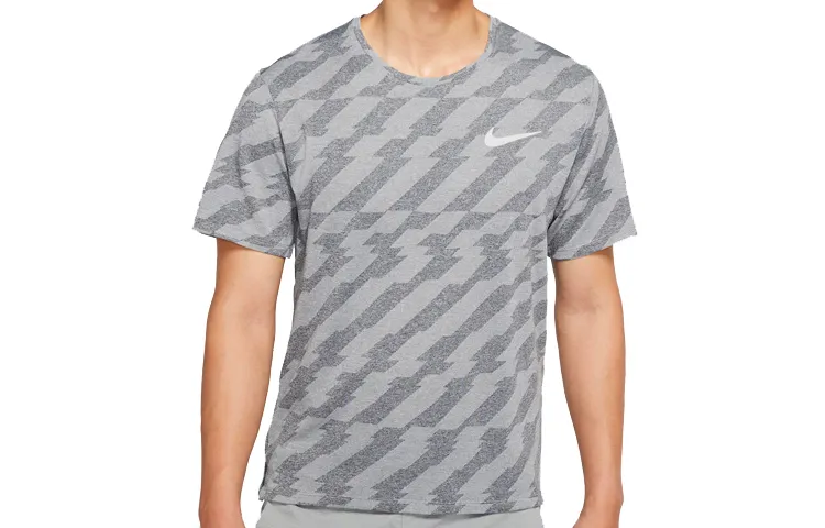 Nike T-Shirts Men's Gray Crew Neck Moderate Straight Fit