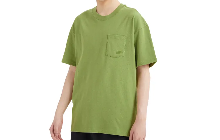 Nike T Shirts Men's Green Crew Neck Moderate Straight Fit