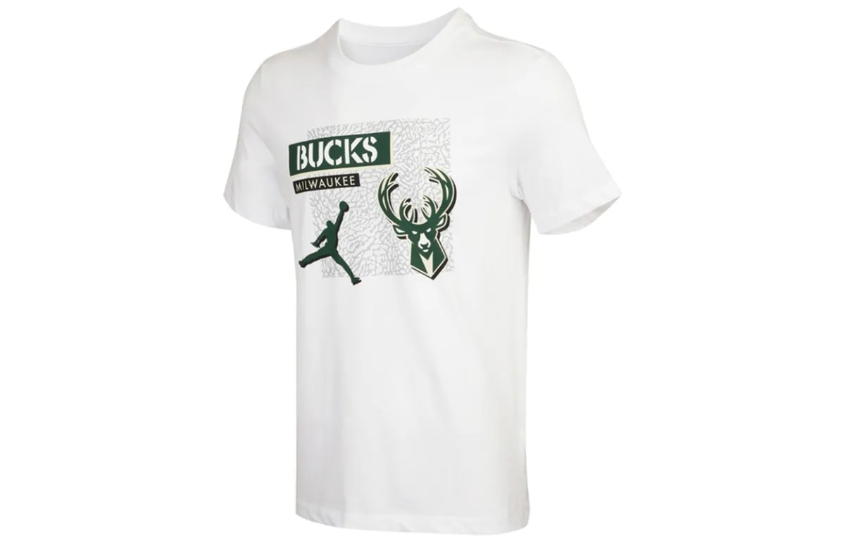 Nike T-Shirts Men's White Crew Neck Moderate Straight Fit