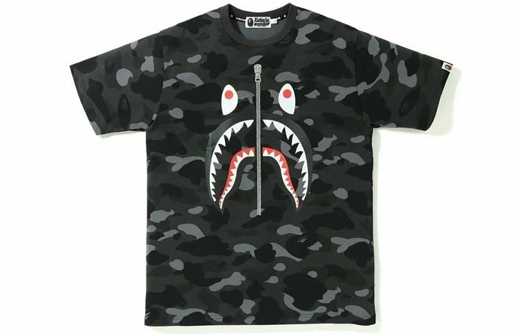 Мужская футболка A BATHING APE (камуфляжная)