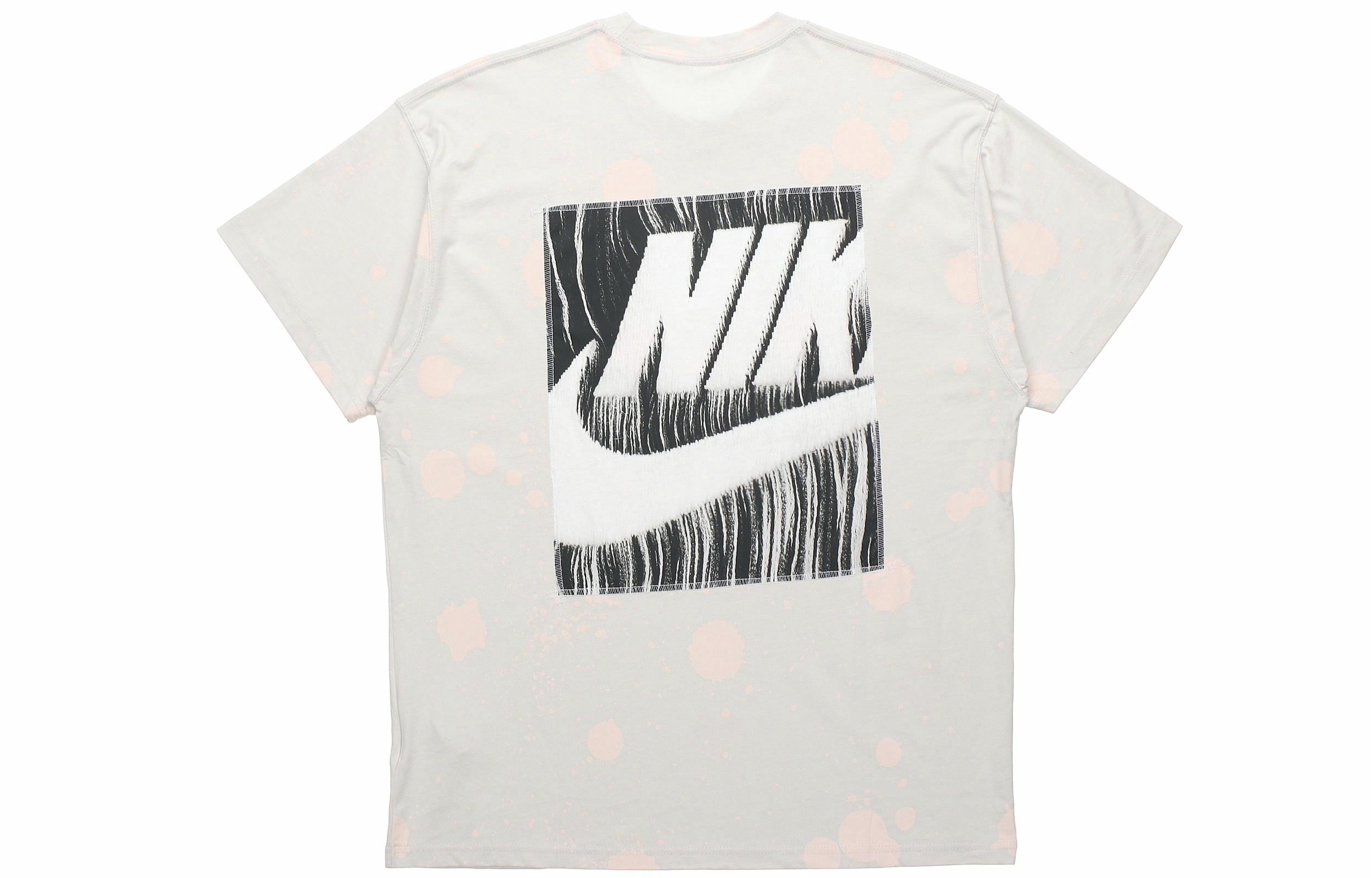 Мужская футболка Nike Sportswear (светло-бежевая) — фото 1