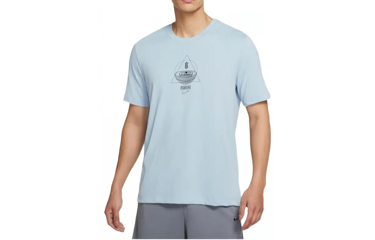 Nike T-Shirts Men's Light Blue Crew Neck Moderate Straight Fit