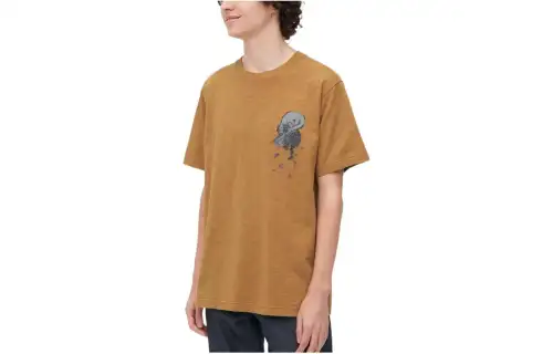 UNIQLO T Shirts Unisex Earth Yellow Crew Neck Moderate Other