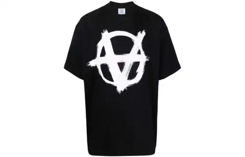 Vetements T Shirts Unisex Black Crew Neck Moderate Straight Fit