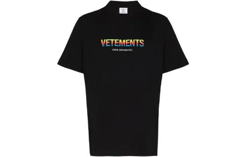Vetements T Shirts Men's Black Crew Neck Moderate Straight Fit