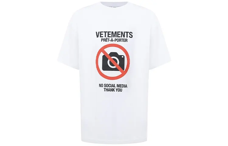 Vetements No Social Media T-shirt