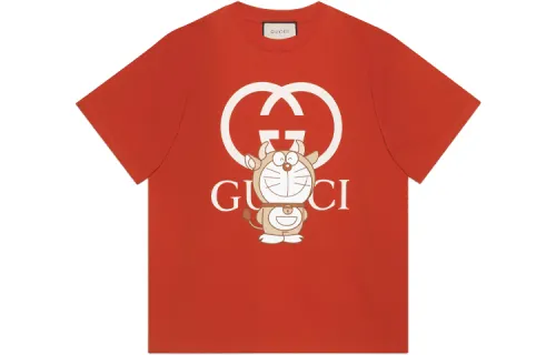 GUCCI X Doraemon T Shirts Men's Red Crew Neck Moderate Straight Fit