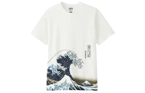 UNIQLO T Shirts Men's White Crew Neck Moderate Straight Fit