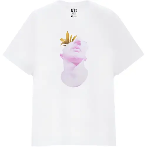 UNIQLO T Shirts Unisex White Crew Neck Moderate Straight Fit