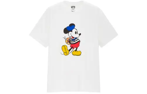 UNIQLO T Shirts Unisex White Crew Neck Moderate Straight Fit