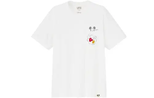 UNIQLO T Shirts Unisex White Crew Neck Moderate Straight Fit