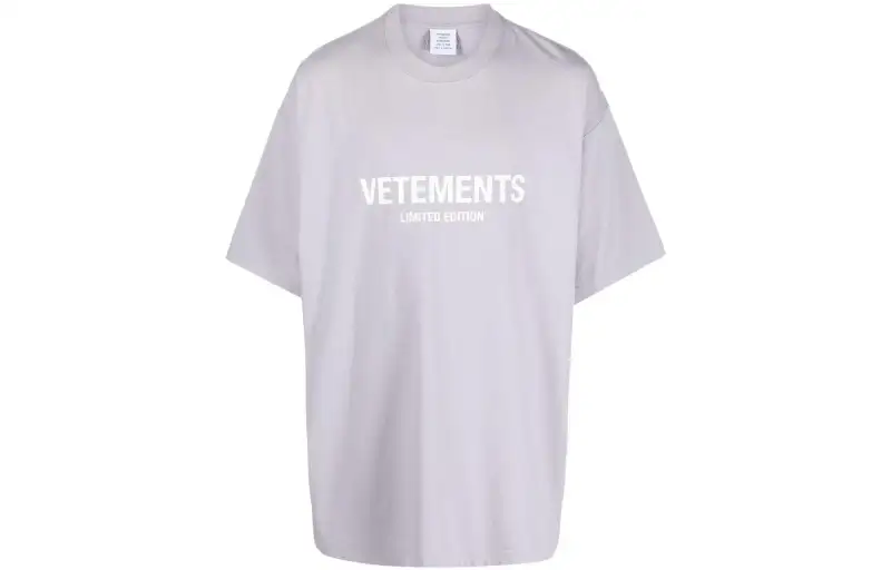 Vetements T Shirts Men's Lavender Purple Crew Neck Moderate