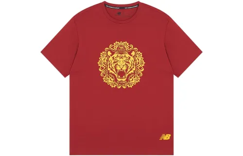 New Balance T Shirts Men's Red Crew Neck Moderate Straight Fit
