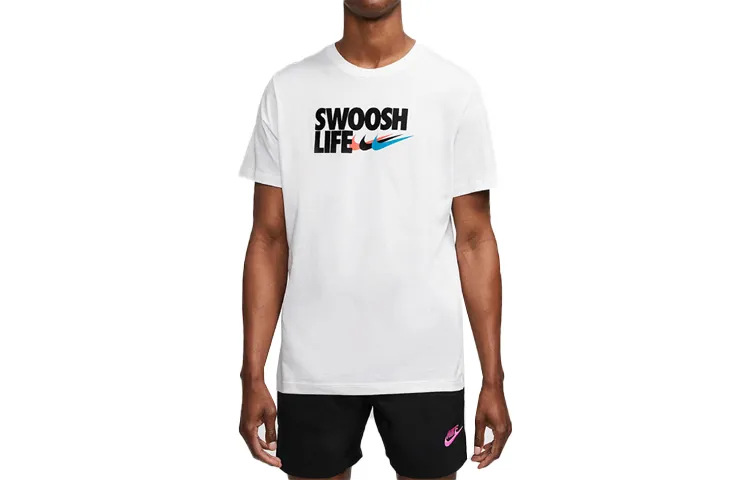 Nike T-Shirts Men's White Crew Neck Moderate Straight Fit