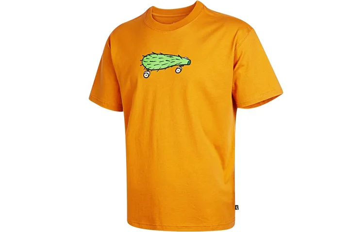 Nike T-Shirts Men's Yellow Crew Neck Moderate Straight Fit
