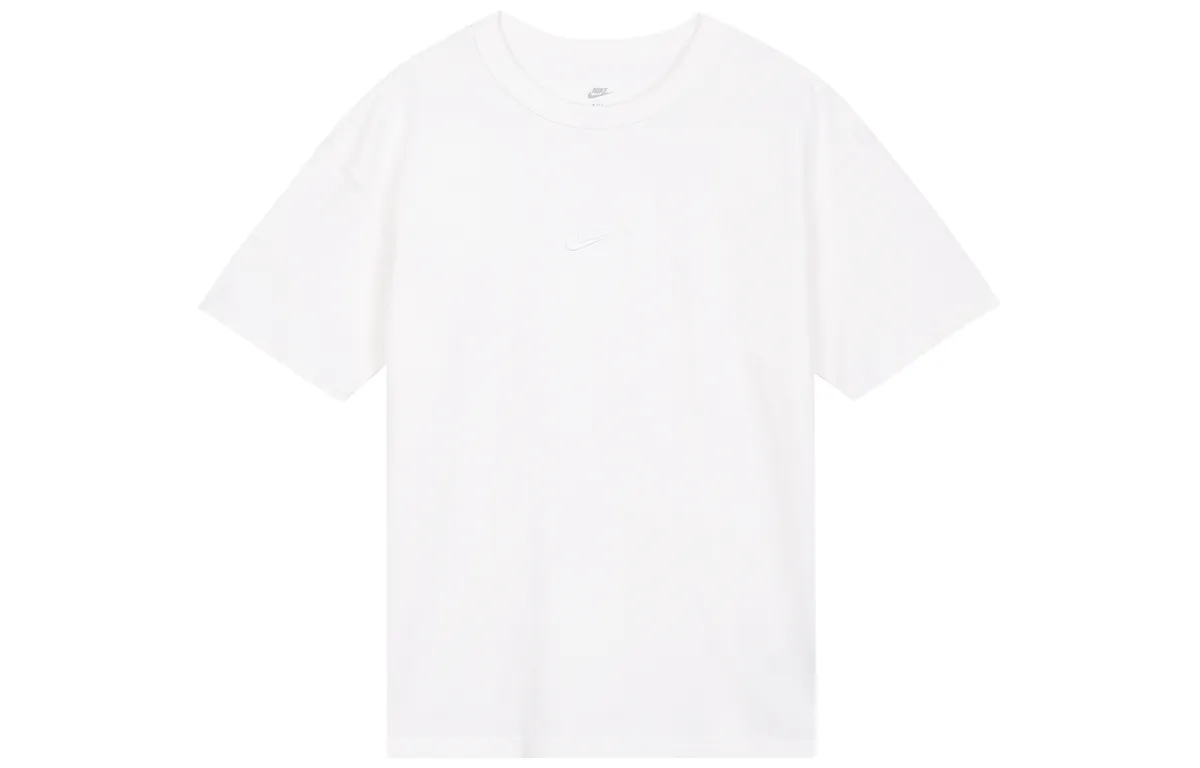 Nike Sportswear Essentials T-Shirts Men's Crew Neck Moderate
