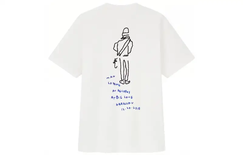 UNIQLO T Shirts Unisex White Crew Neck Moderate Straight Fit