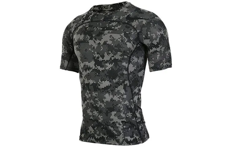 Nike T-Shirts Men's Camouflage Crew Neck Moderate Straight Fit