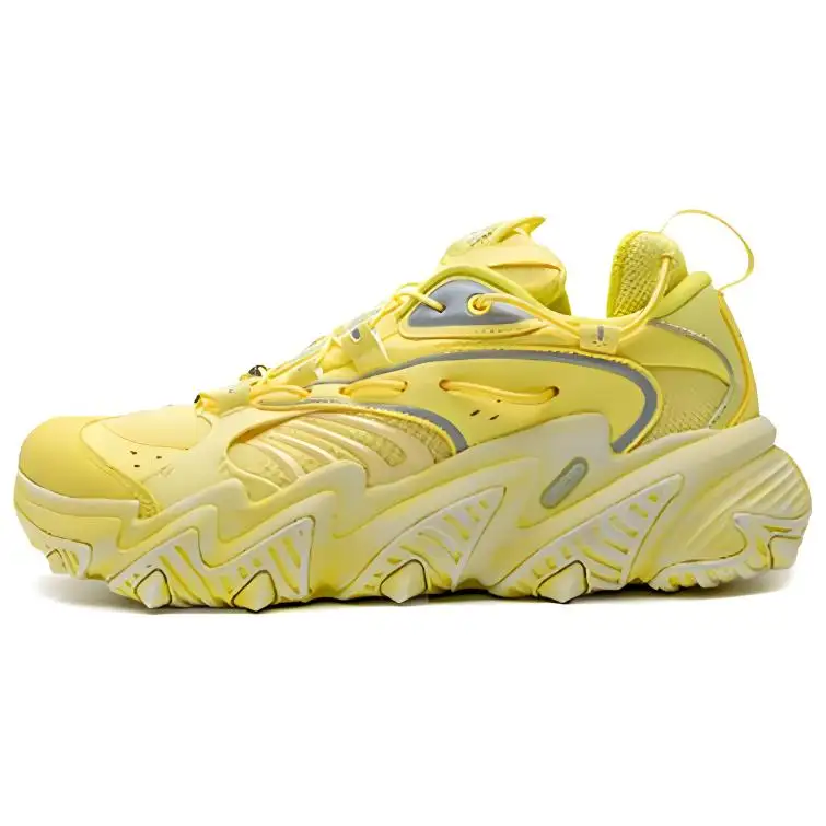 Li Ning X Claw Cushioning Slip Resistant Cushioning Slip Resistant Low top Casual Shoes Women's Cream Yellow
