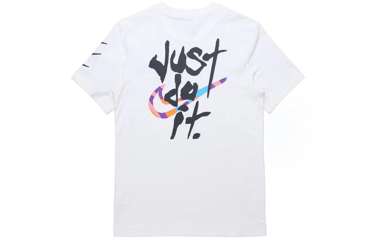 Nike T-Shirts Men's White Crew Neck Moderate Straight Fit