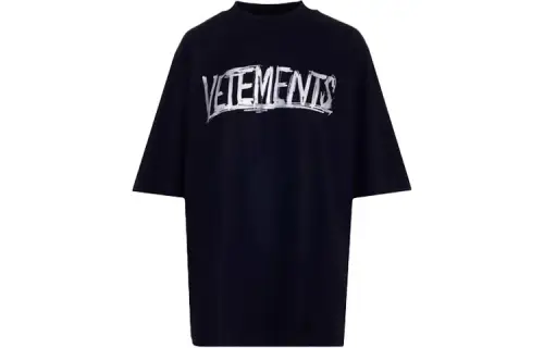 Vetements T Shirts Men's Black Crew Neck Moderate Straight Fit