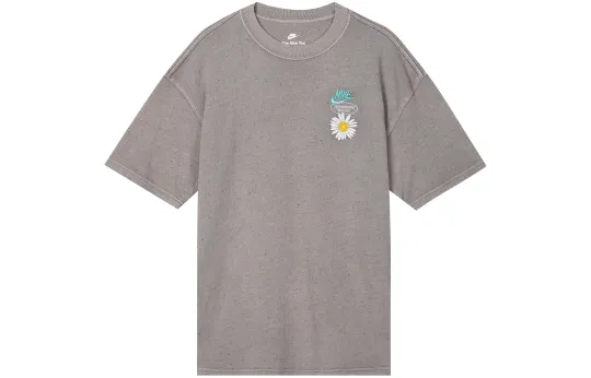 Nike Sportswear T Shirt Men's Gray