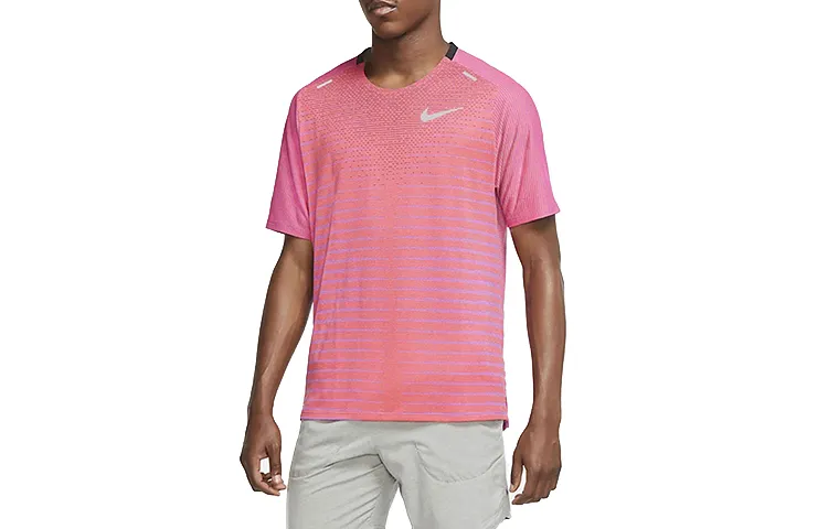 Nike T-Shirts Men's Pink Crew Neck Moderate Straight Fit