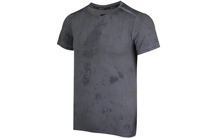 Nike T-Shirts Men's Black Crew Neck Moderate Straight Fit