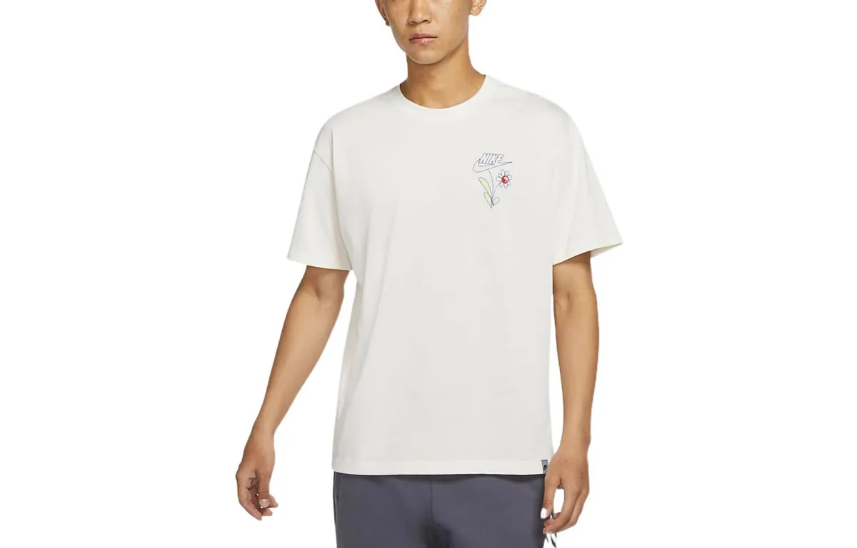 Nike T-Shirts Men's White Crew Neck Moderate Straight Fit