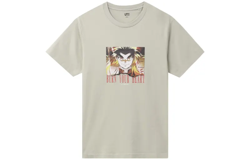 UNIQLO T Shirts Unisex Beige Crew Neck Moderate Straight Fit