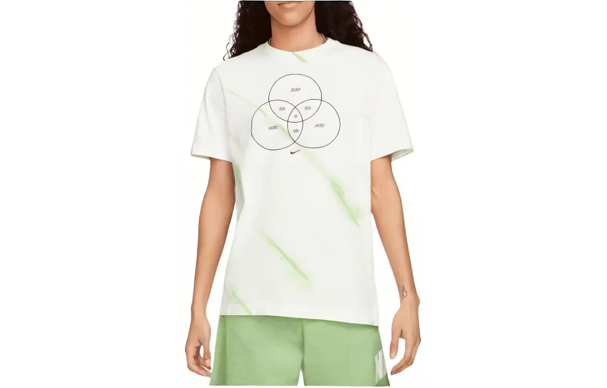 Nike T-Shirts Men's White Crew Neck Moderate Straight Fit