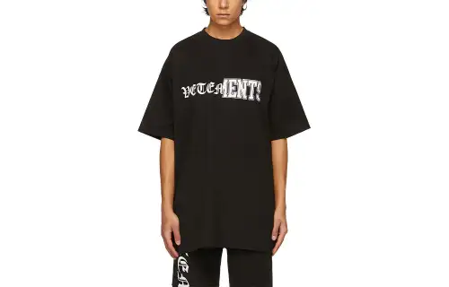Vetements T Shirts Unisex Black Crew Neck Moderate