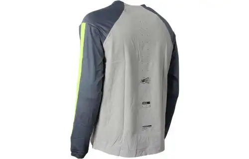 New Balance UNI RUNB T Shirts Unisex Multicolor Crew Neck Moderate Straight Fit