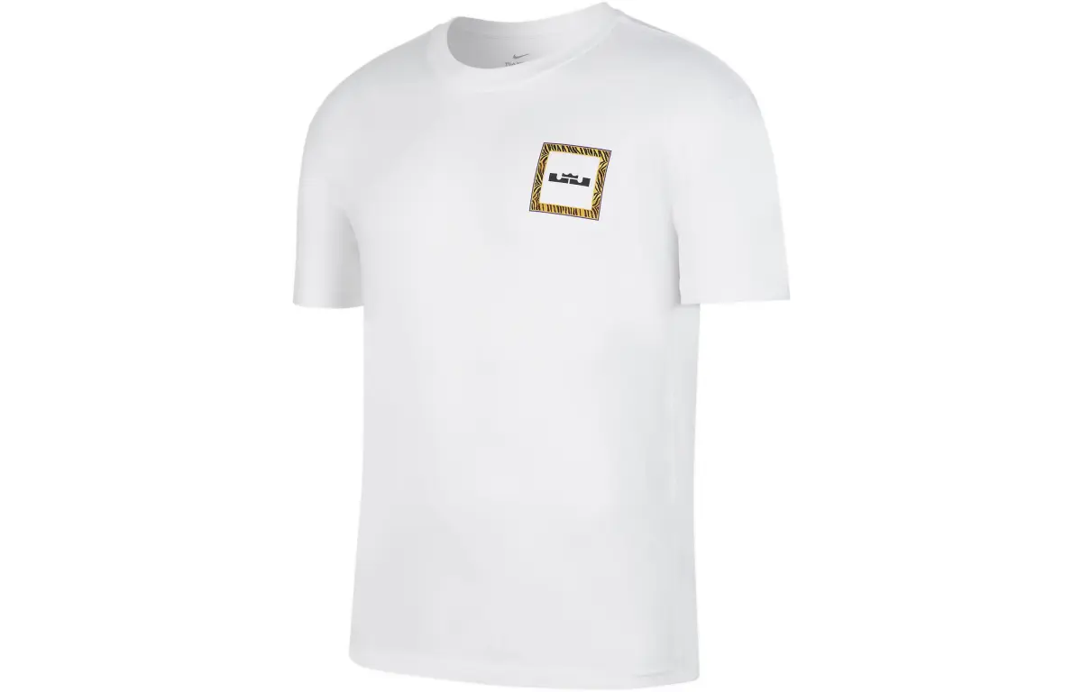 Nike T-Shirts Men's White Crew Neck Moderate Straight Fit