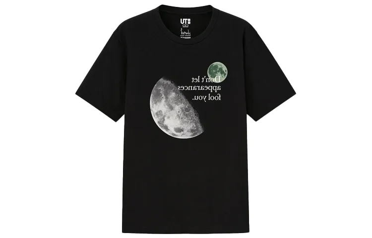 UNIQLO T Shirts Unisex Black Crew Neck Moderate