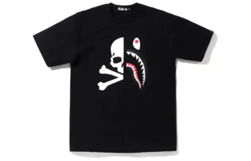 A BATHING APE × mastermind japan joint model shark series skull shark letter print round neck cotton short-sleeved T-shirt for men
