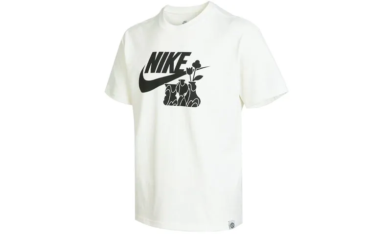 Nike T-Shirts Men's White Crew Neck Moderate Straight Fit
