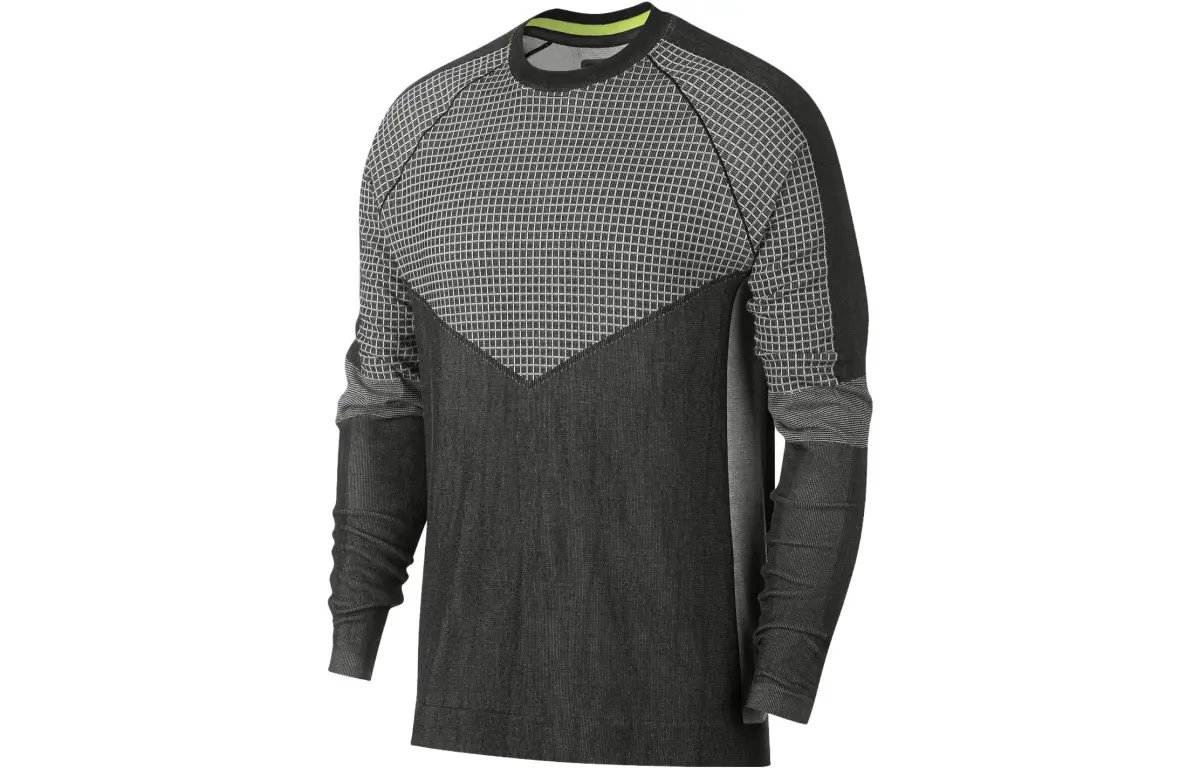 Nike T-Shirts Men's Black Crew Neck Moderate Straight Fit