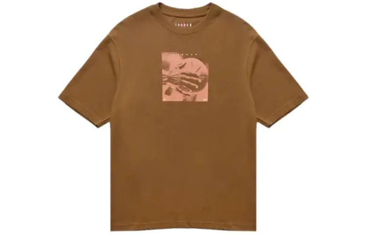 Nike T-Shirts Men's Brown Crew Neck Moderate Straight Fit