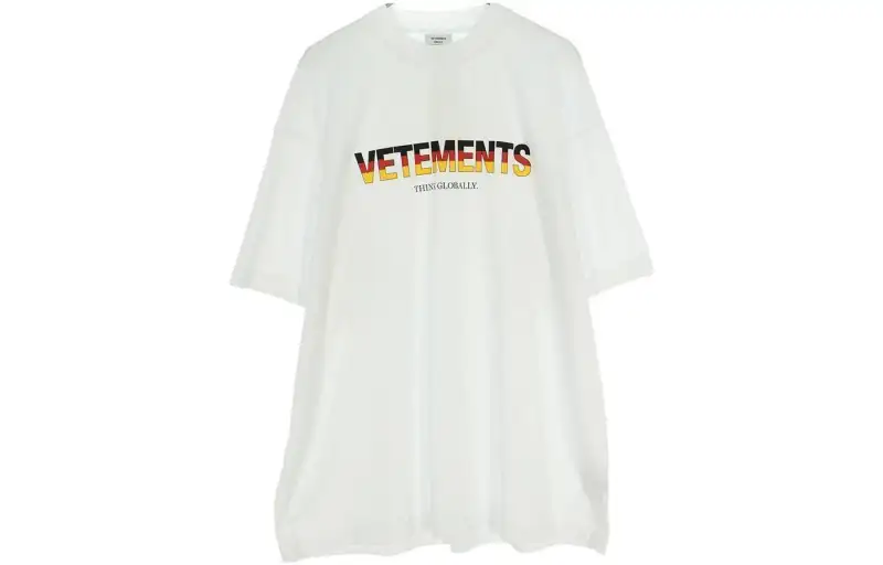 Vetements T Shirts Men's White Crew Neck Moderate Straight Fit