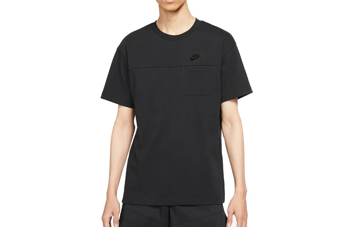 Nike T-Shirts Men's Black Crew Neck Moderate