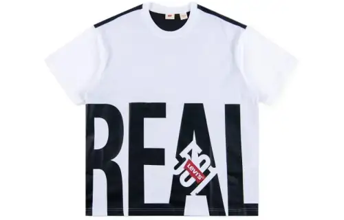 Levis T Shirts Men's White Crew Neck Moderate Straight Fit