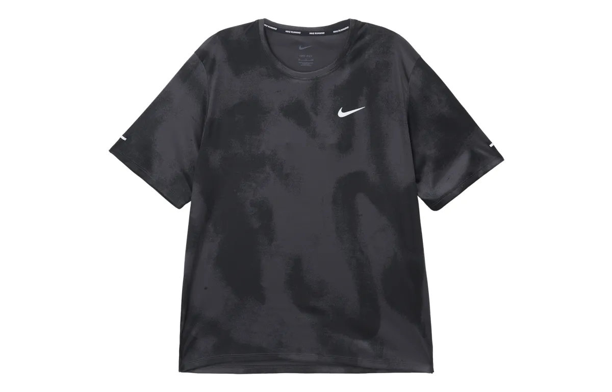 Nike T-Shirts Men's Black Crew Neck Moderate Straight Fit