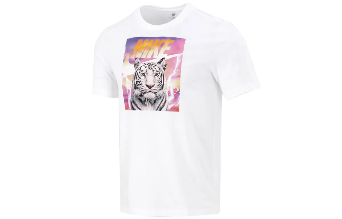 Nike T-Shirts Men's White Crew Neck Moderate Straight Fit