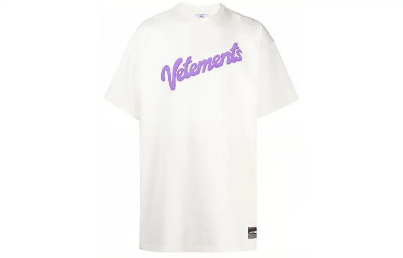 Vetements T Shirts Unisex White Crew Neck Moderate Straight Fit