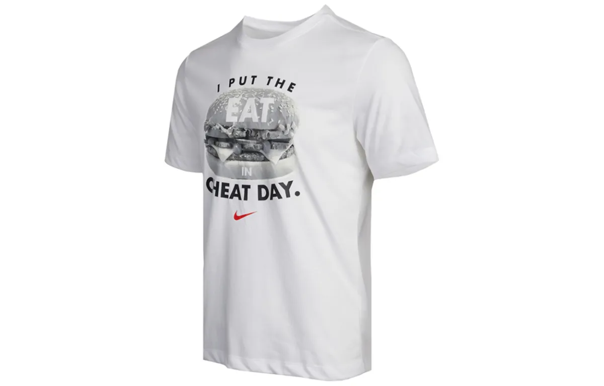 Nike T-Shirts Men's White Crew Neck Moderate Straight Fit