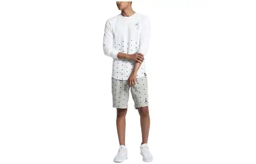 Jordan T Shirts Men's White Crew Neck Moderate Straight Fit