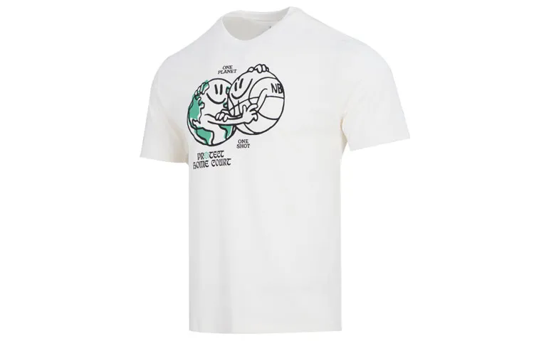 Nike T-Shirts Men's White Crew Neck Moderate Straight Fit