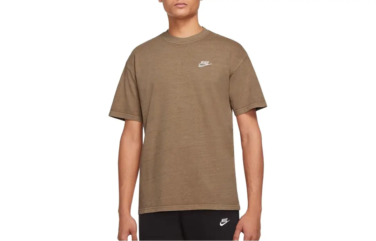 Nike T-Shirts Men's Brown Crew Neck Moderate Straight Fit