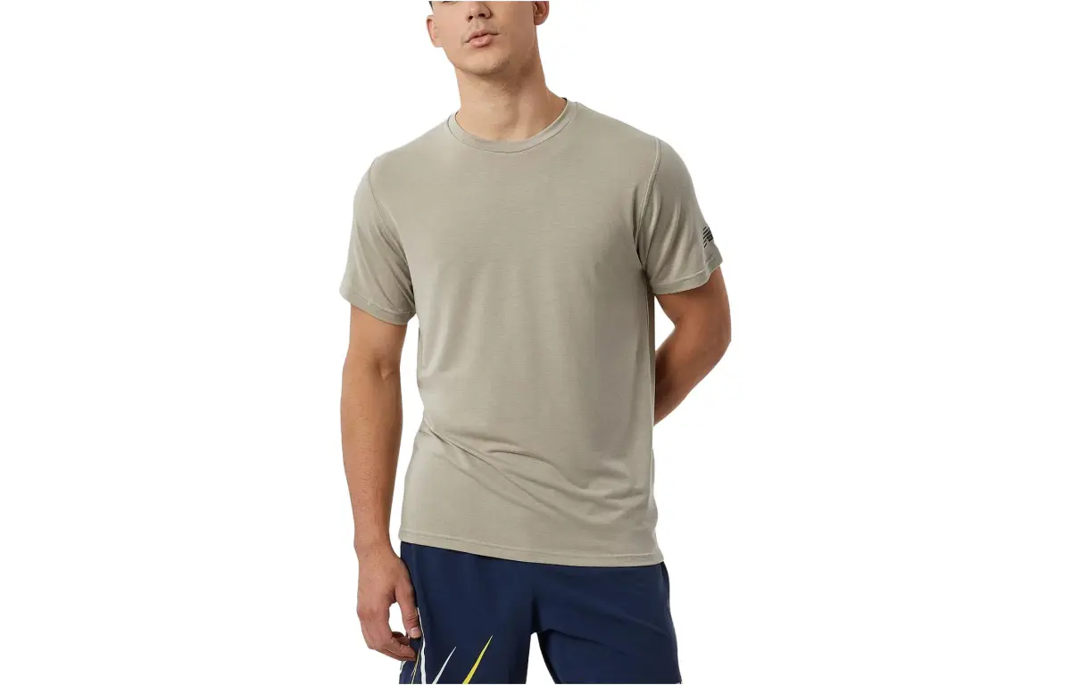 New Balance T-Shirts Men's Khaki Crew Neck Moderate Straight Fit